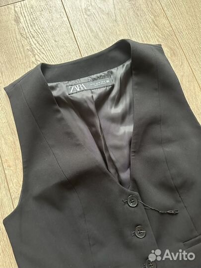 Жилетка Zara