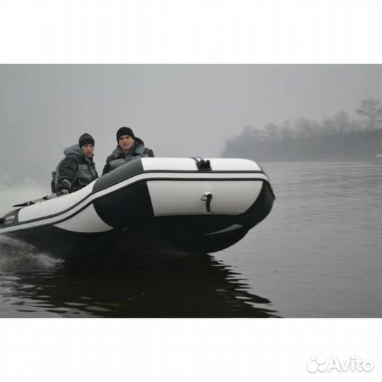 Лодка катамаран