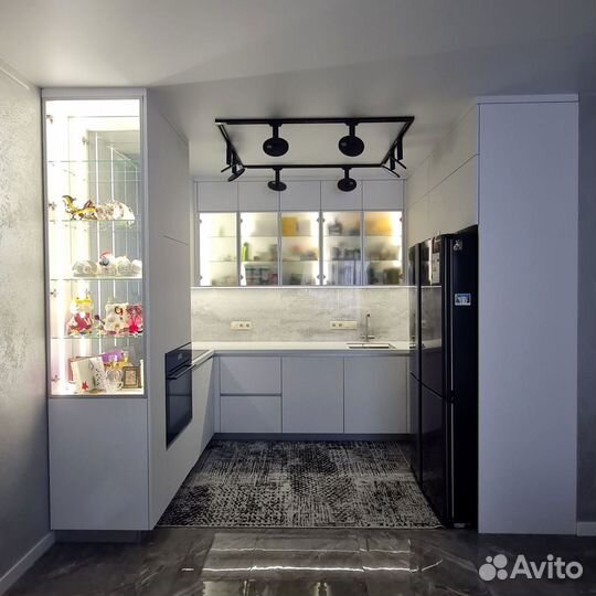 Современная кухня под ключ