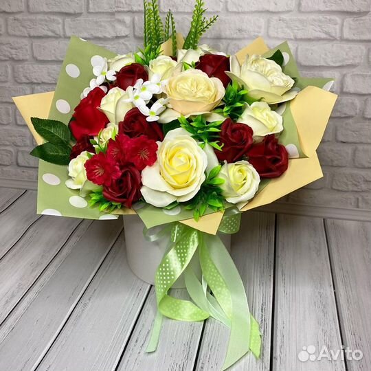 Букеты из мыльных роз