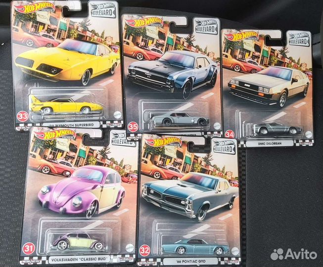 Hot Wheels Premium Boulevard