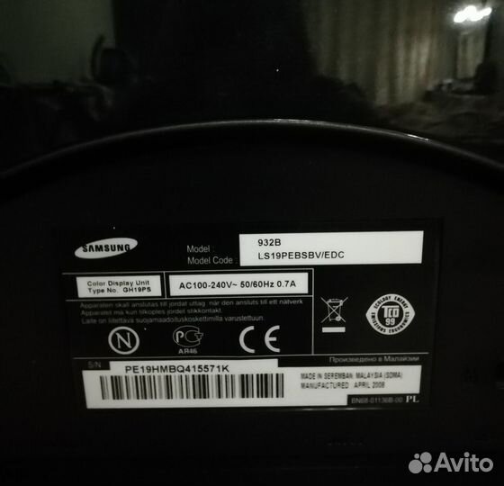Монитор Samsung SyncMaster 932B