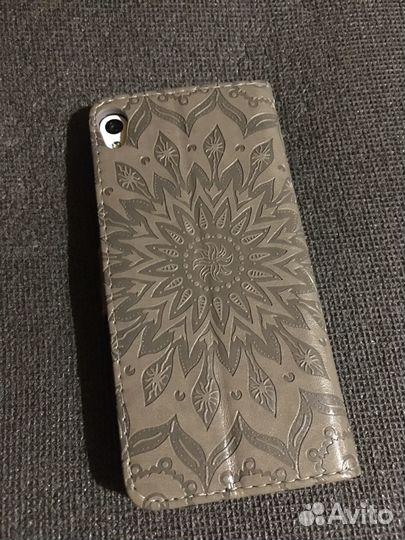 Sony Xperia E5, 16 ГБ