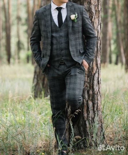 Костюм мужской