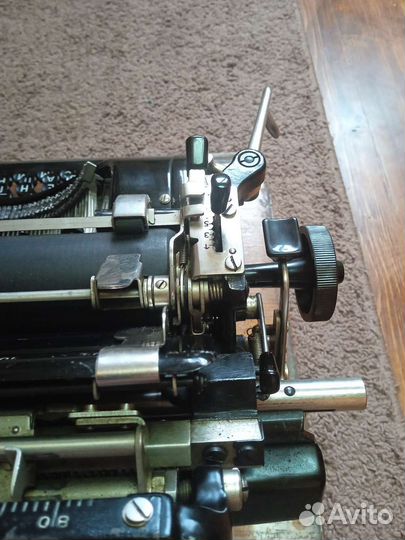 Печатная машинка olympia