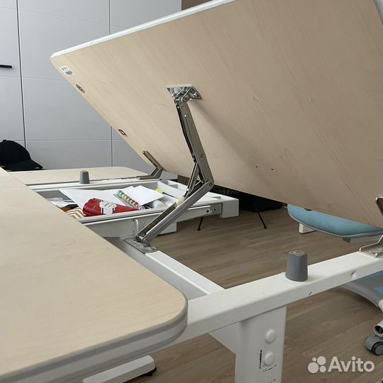 Стол растущий тсt Nаnotес (Кid Yоuth)