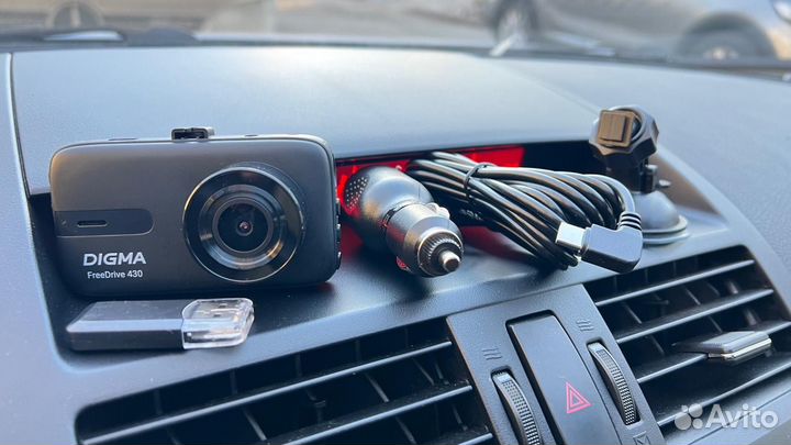 Видеорегистратор digma free drive 430