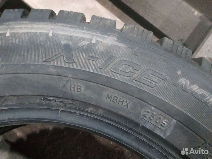 Michelin Agilis X-Ice North 225/55 R16 95Q