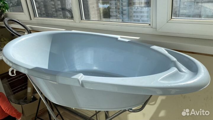 Ванночка для купания новорожденного