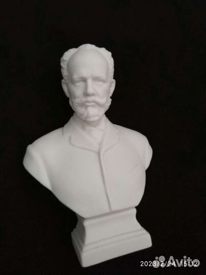 Бюст Чайковский