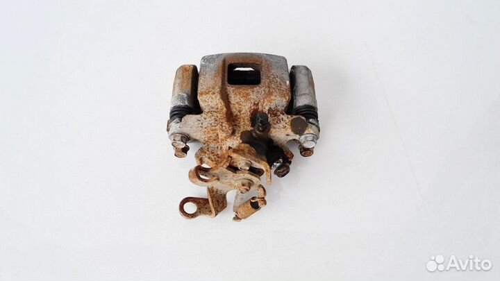 Суппорт тормозной левый задний Outlander 3,GF8W