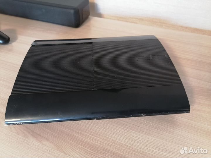 PS3 500gb +2джоя, 999игр Прошита