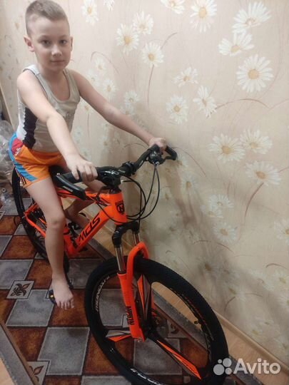 Велосипед на 20,24,26,27,5 и 29 радиусе горный