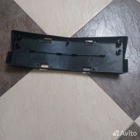 Подномерник w212 Mercedes