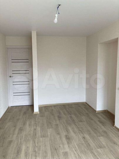 4-к. квартира, 100,8 м², 3/5 эт.