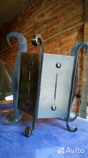 Светильник кованный