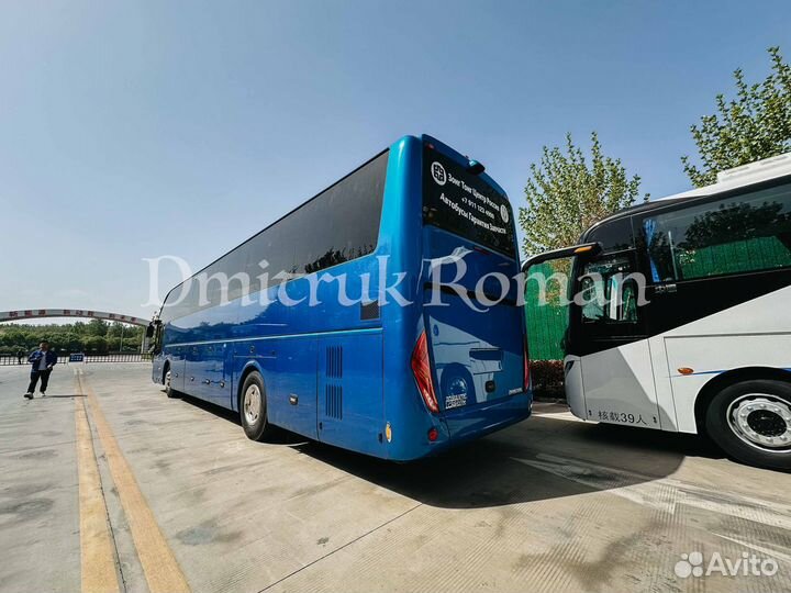 Туристический автобус Zhong Tong LCK6127H Compass, 2024