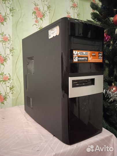 2 компьютера