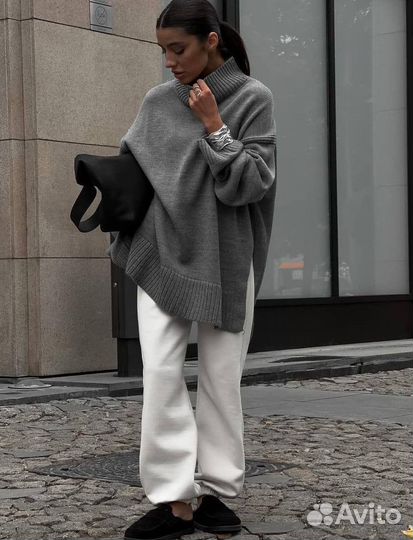 Свитер женский трикотаж вязаный