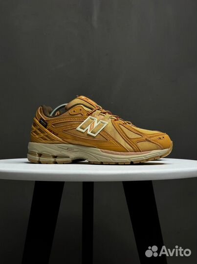 Кроссовки New Balance 1906R brown