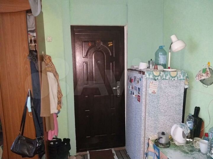 Комната 17,6 м² в 3-к., 1/2 эт.