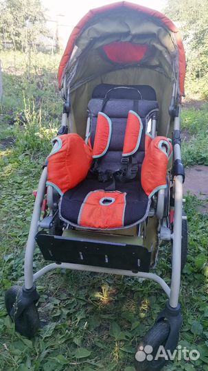 Кресло-коляска для детей инвалидов