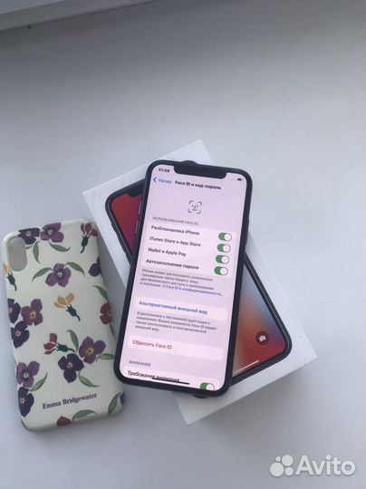 iPhone X, 64 ГБ