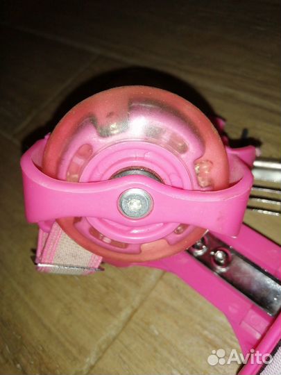 Ролики светящиеся