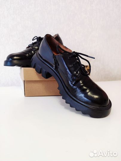 Полуботинки для девочки 38