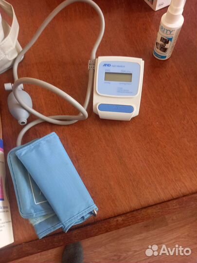 Глюкометр и тонометр