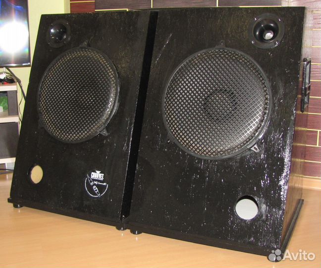 Колонки Pyramid по 600W 2шт EVM Pro Top-115 8Ом