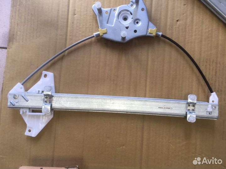 Стеклоподъемник Акцент тагаз