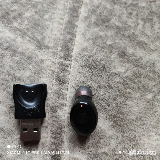 Bluetooth гарнитура