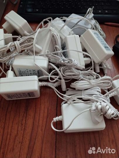 Блок питания 12v 1,5 ампера