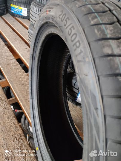 Triangle EffeXSport TH202 205/50 R17 93Y