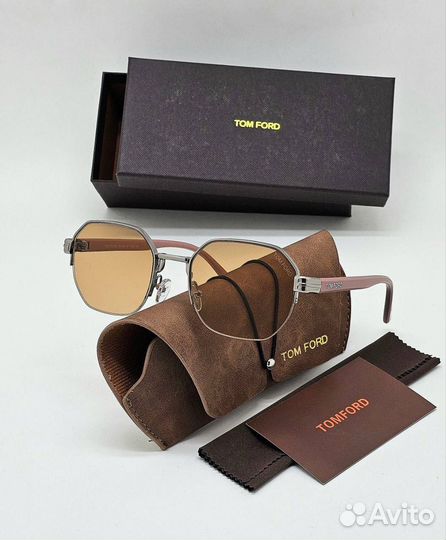 Солнцезащитные очки женские Tom Ford