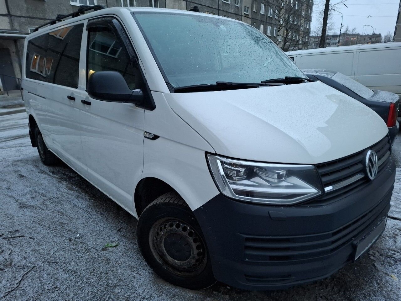 Volkswagen Caravelle: фото владельца