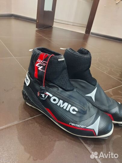 Лыжные ботинки Atomic