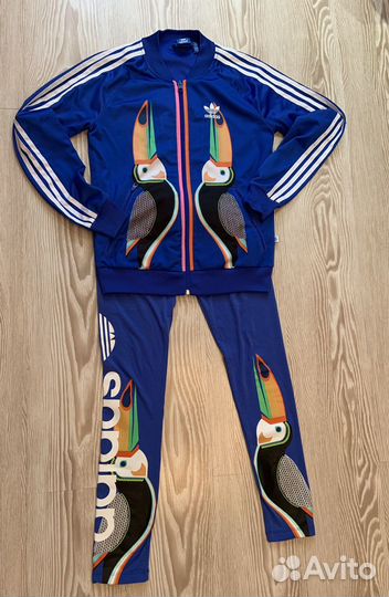 Спортивный костюм женский adidas