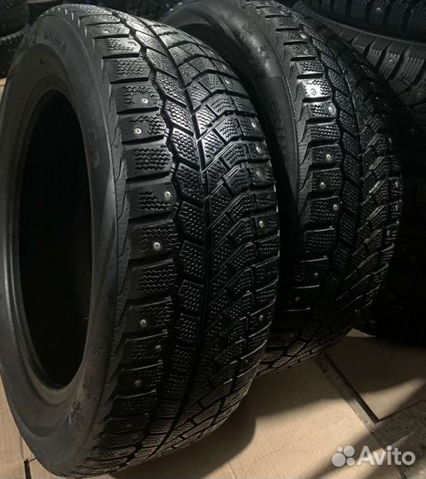 Viatti Brina Nordico V-522 205/55 R16 82T