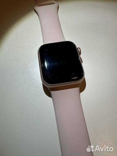 Часы apple watch 4 40 mm