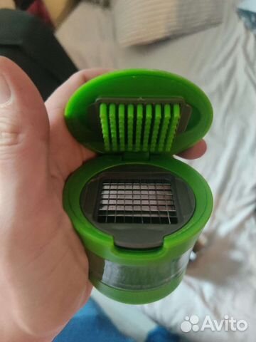 Давилка для чеснока