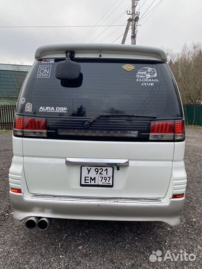 Nissan elgrand