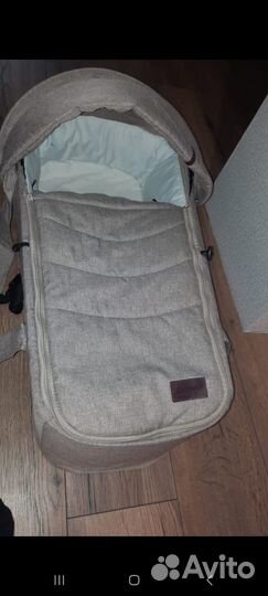 Переноска для детей в машину