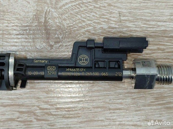 Форсунка топливная Bmw X5 Рест E70 рест N55B30