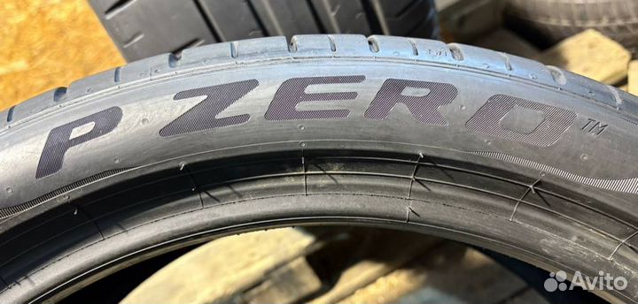 Pirelli P Zero 275/35 R19