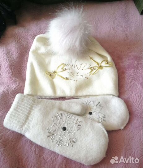 Комплект шапка и варежки