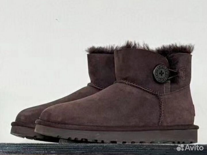 Угги ugg Australia mini с пуговицей коричневые