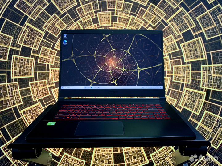 Мощный игровой ноутбук MSI / I7 / 1660TI