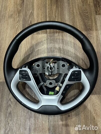 Руль Kia Ceed Cerato3 с подогревом